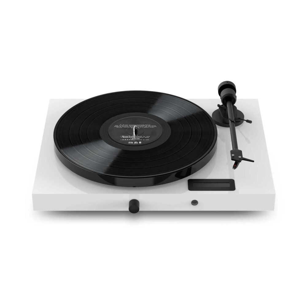 AVCore-Pro-Ject-Juke-Box-E-Top-Front-Angled-Gloss-White jpg