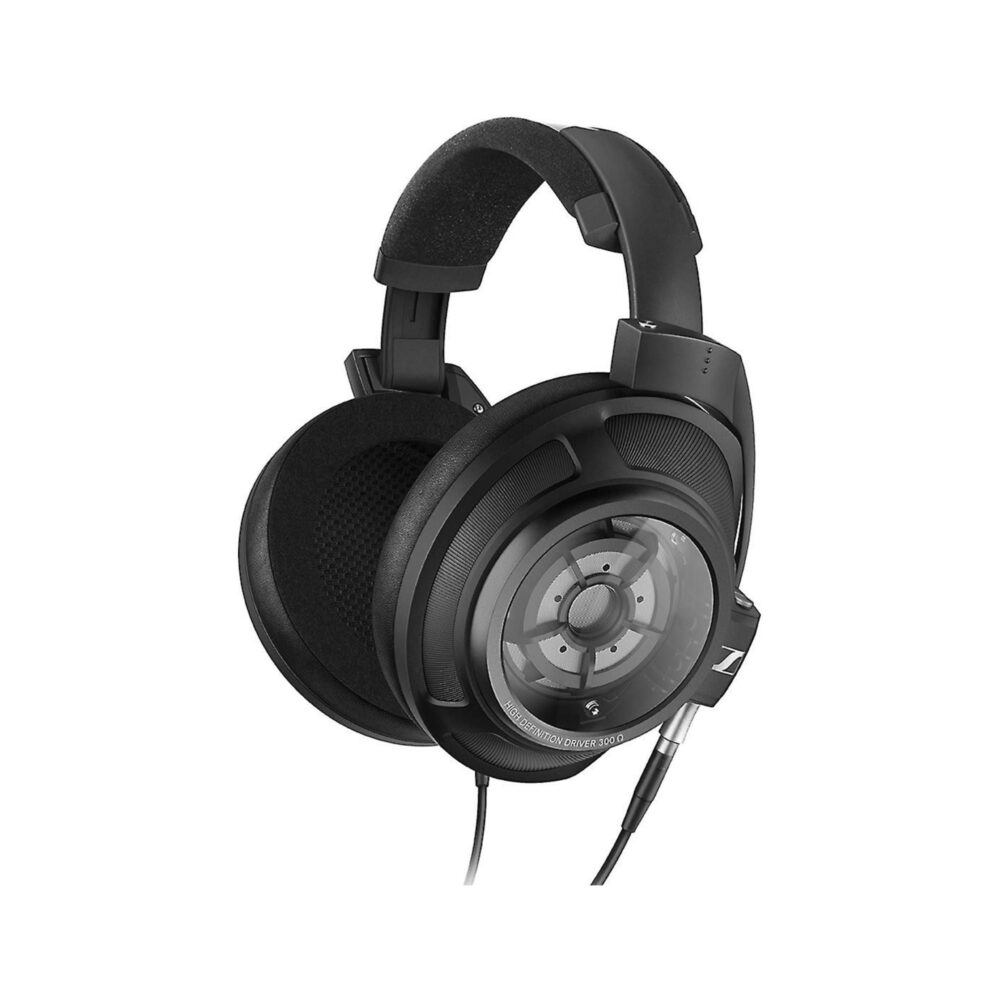AVCore-Sennheiser-HD--Front-Angled-View- jpg