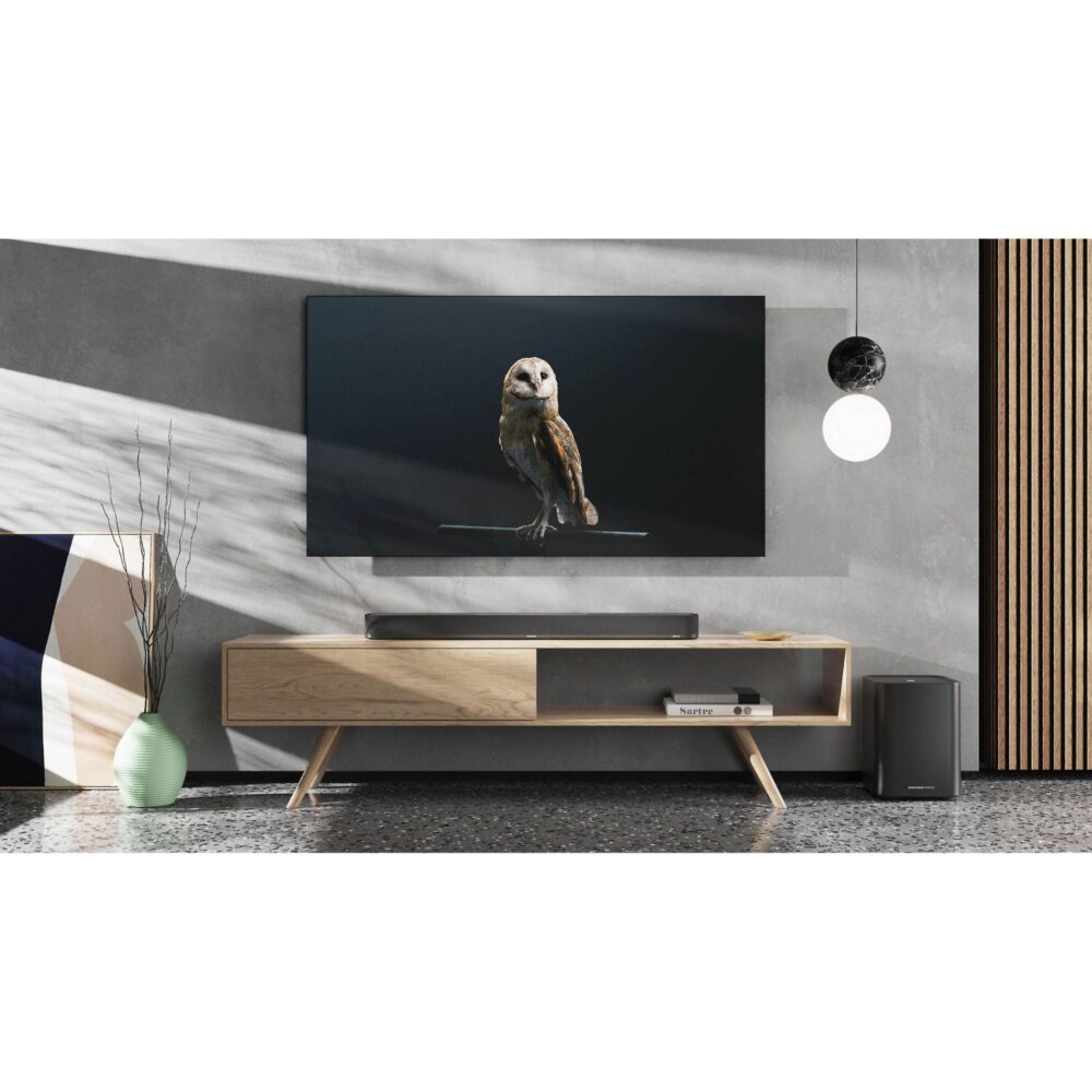 AVCore-Sennheiser-AMBEO-Soundbar- -Plus-Lifestyle jpg