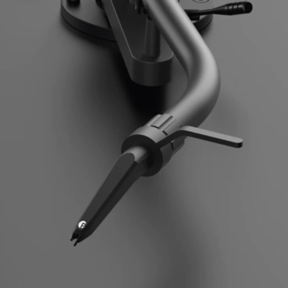 AVCore-Pro-Ject-Debut-PRO-S-Pick-It-S-C jpg
