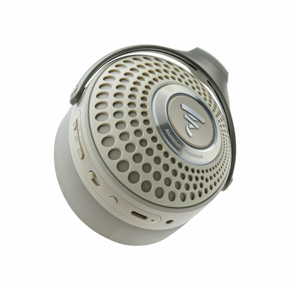 AVCore-Focal-Bathys-Over-Ear-Wireless-Headphones-Close-Up-Dune jpg