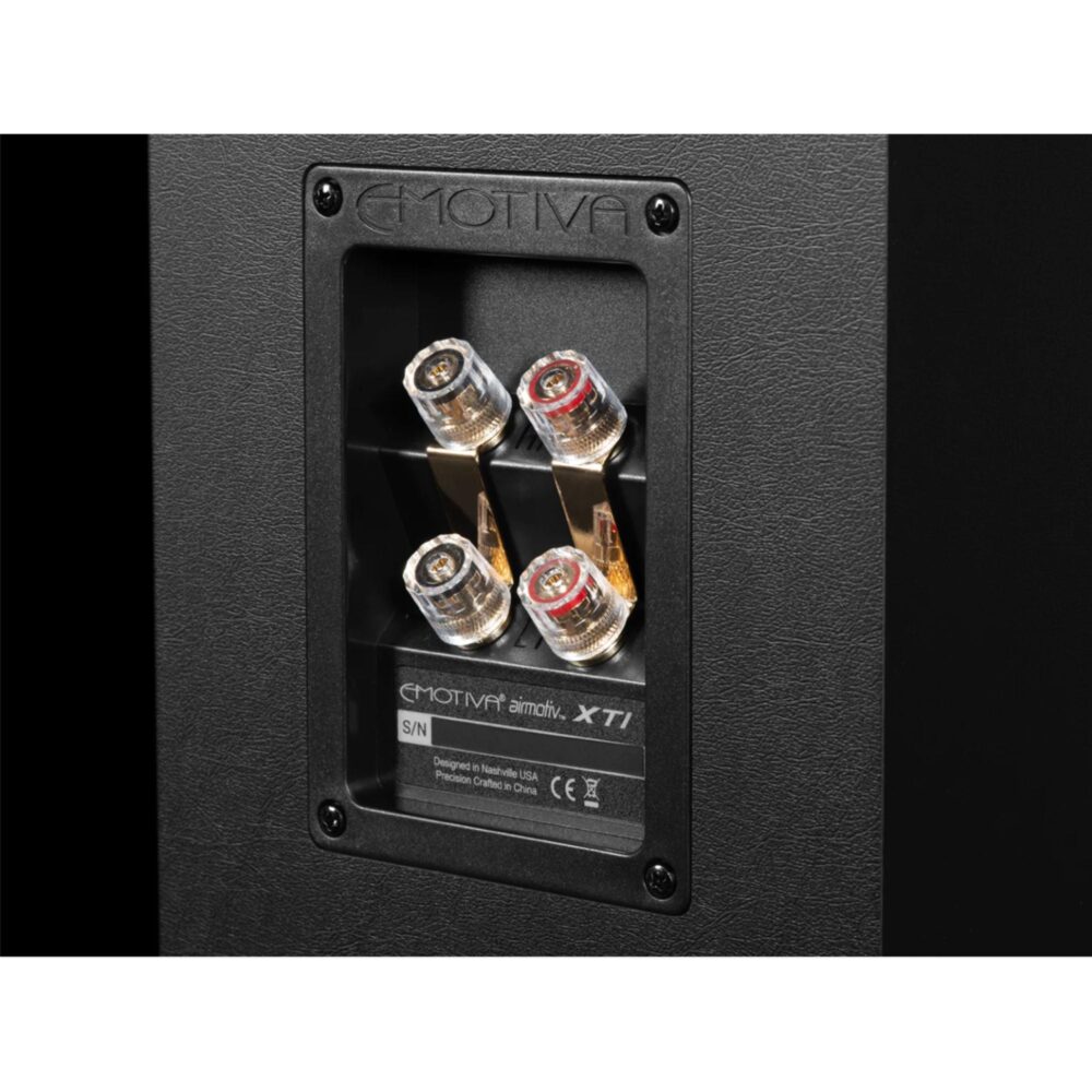 AVCore-Airmotiv-XT--Back-Close-Up-View jpg