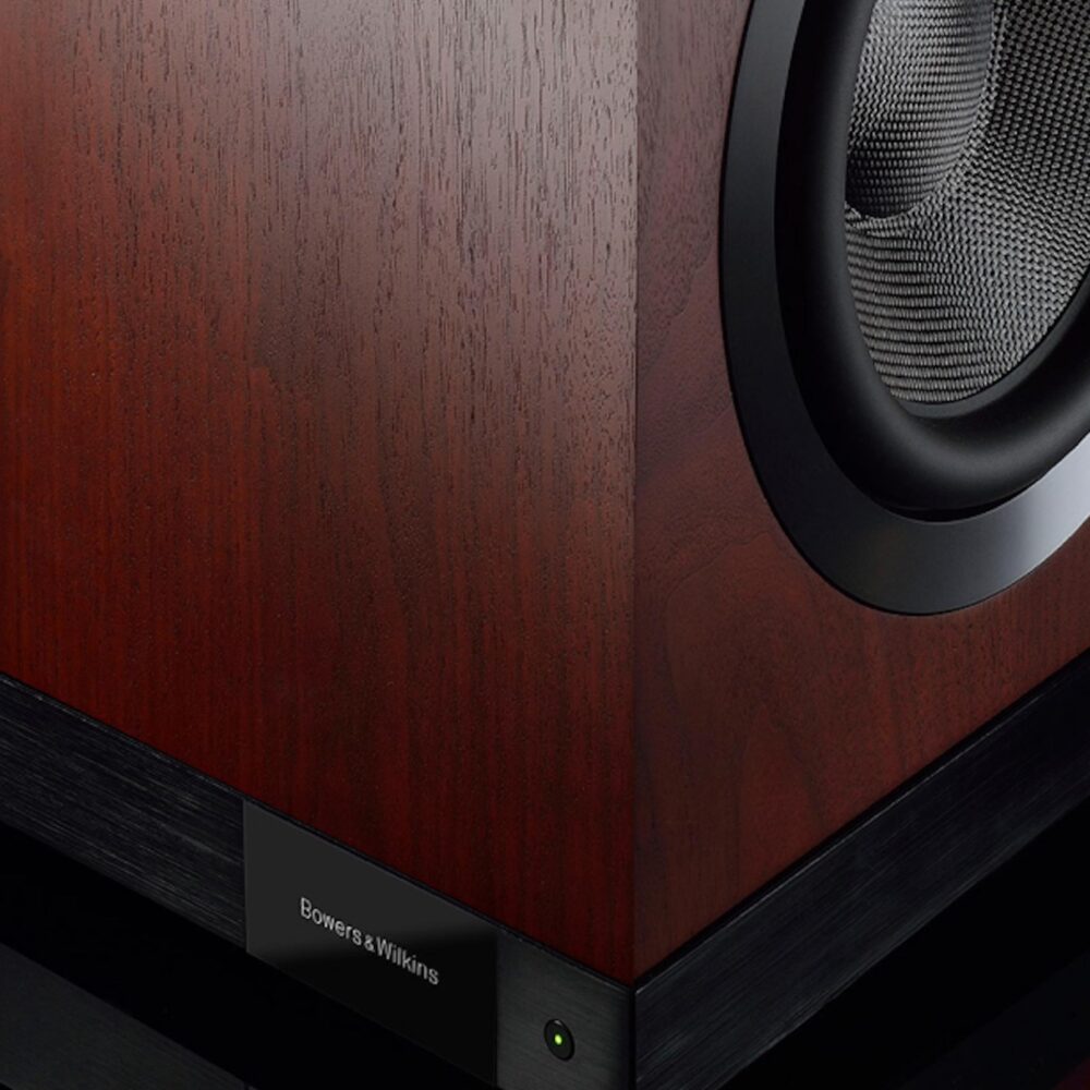 AVCore-Bowers-Wilkins-DBD-Rosenut-Closeup jpg