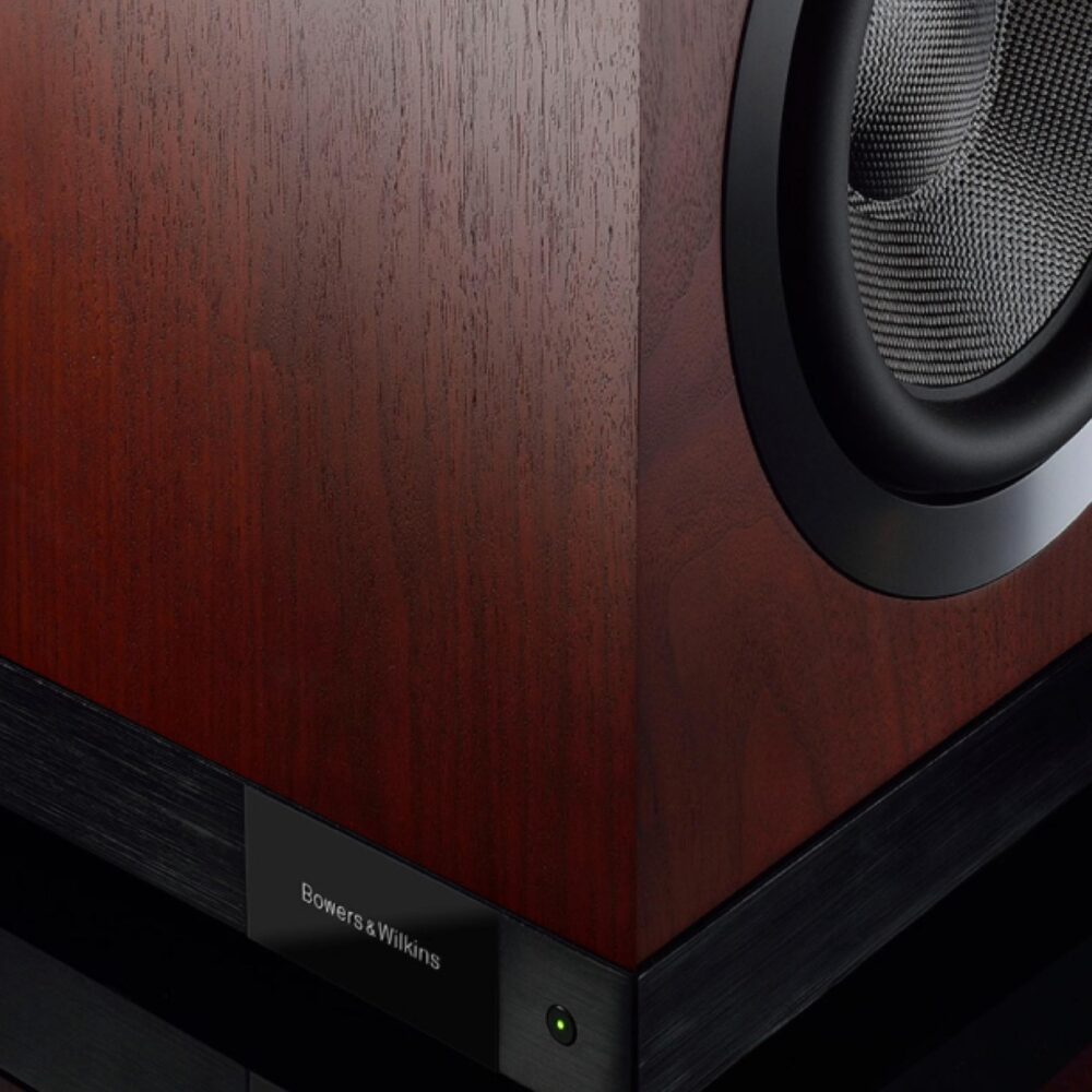 AVCore-Bowers-Wilkins-DBD-Rosenut-Closeup jpg
