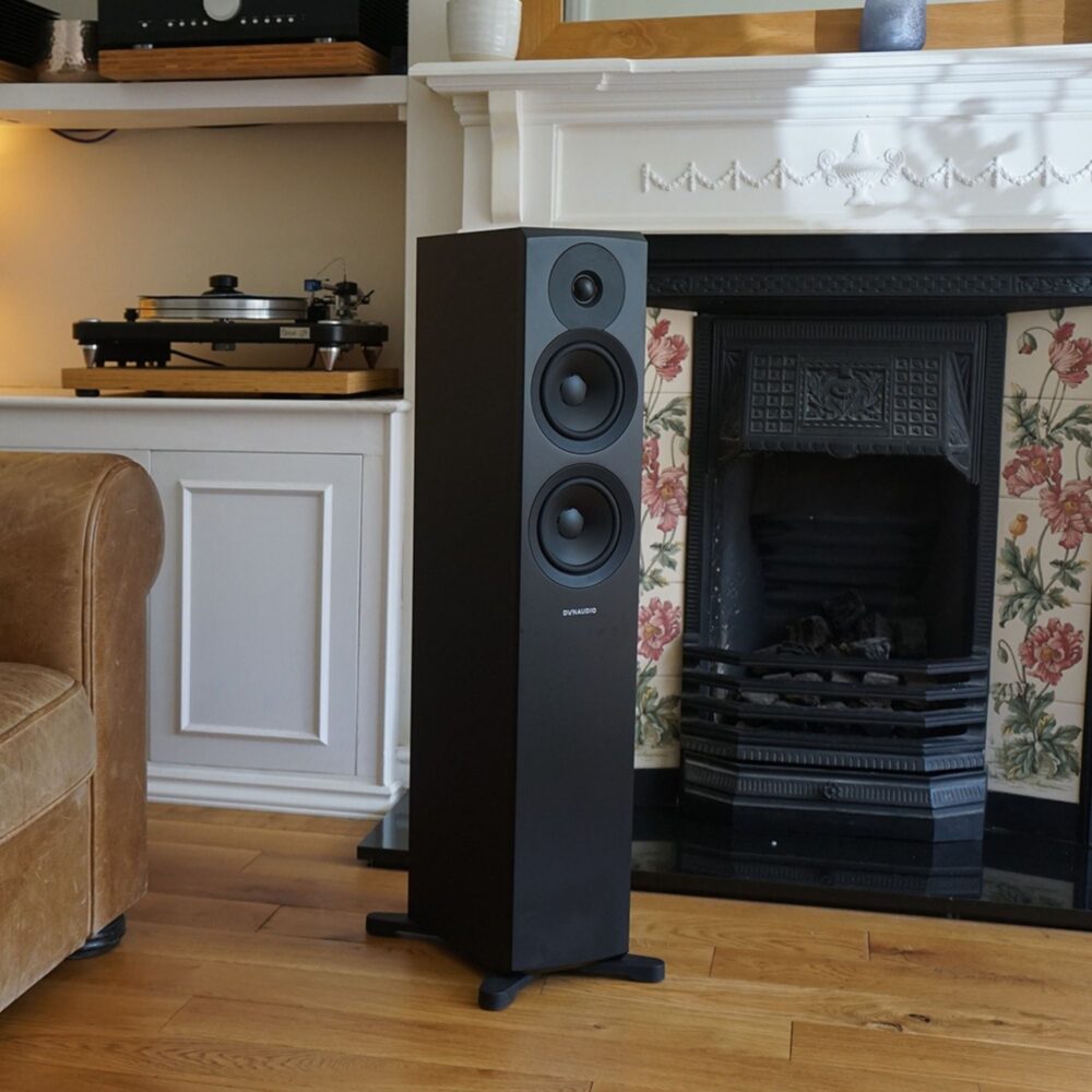 AVCore-Dynaudio-Emit--Lifestyle jpg