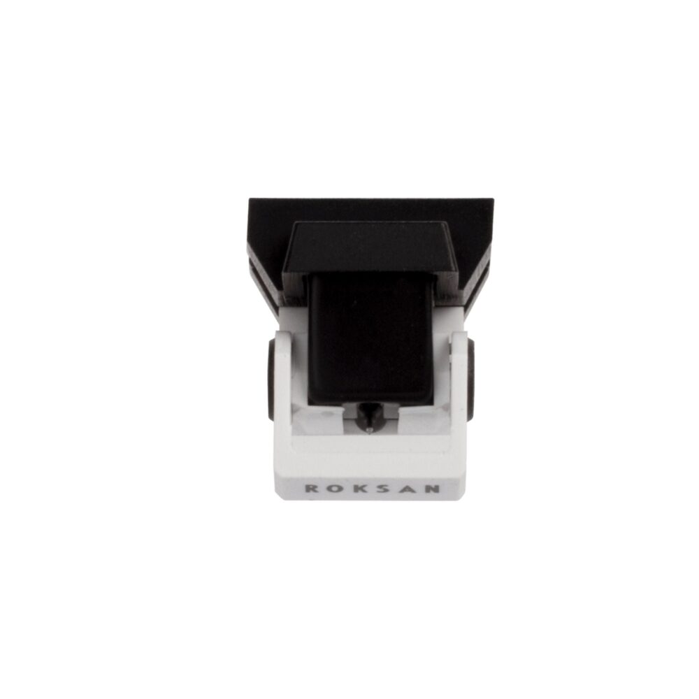 AVCore-Roksan-Corus-Front- jpg
