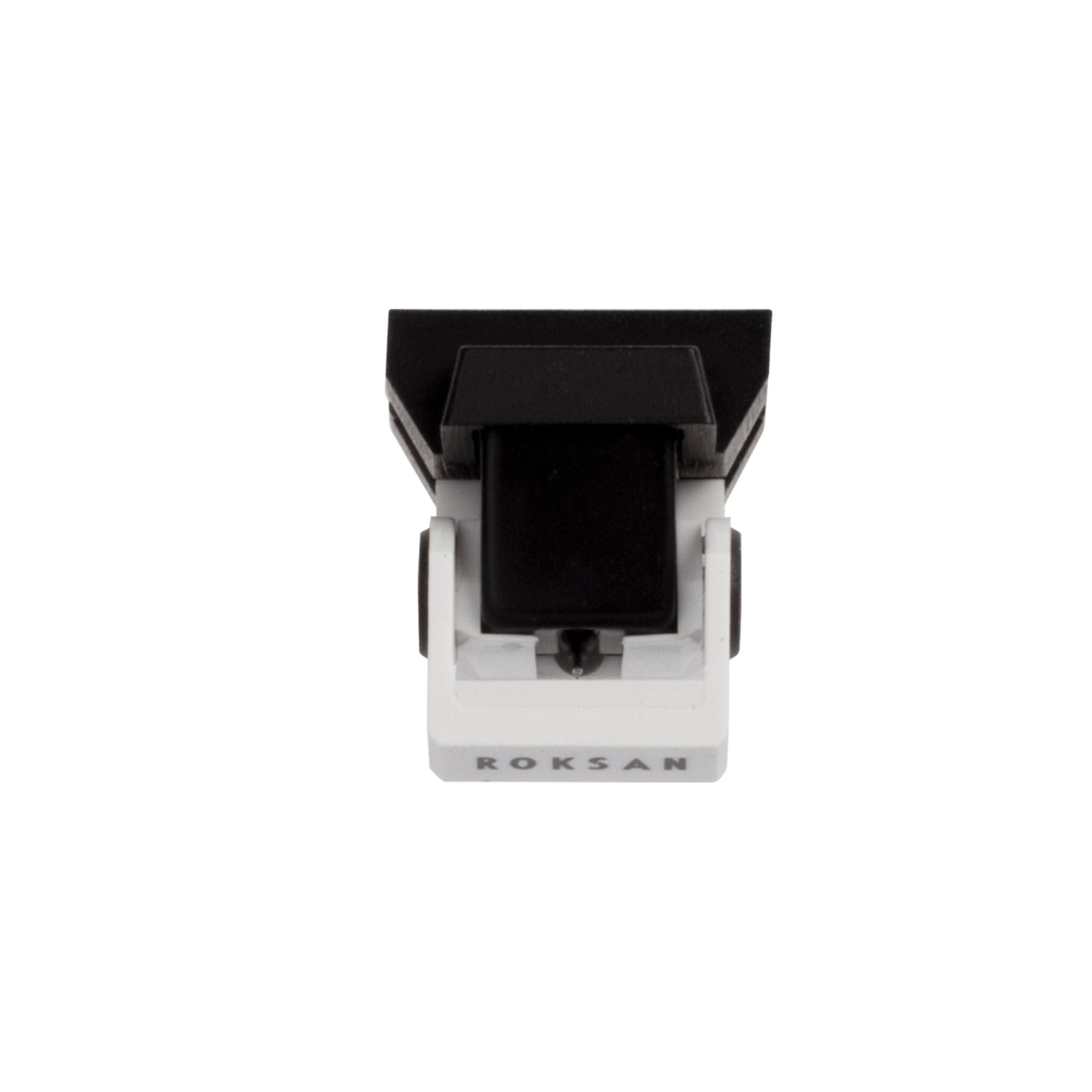 AVCore-Roksan-Corus-Front- jpg