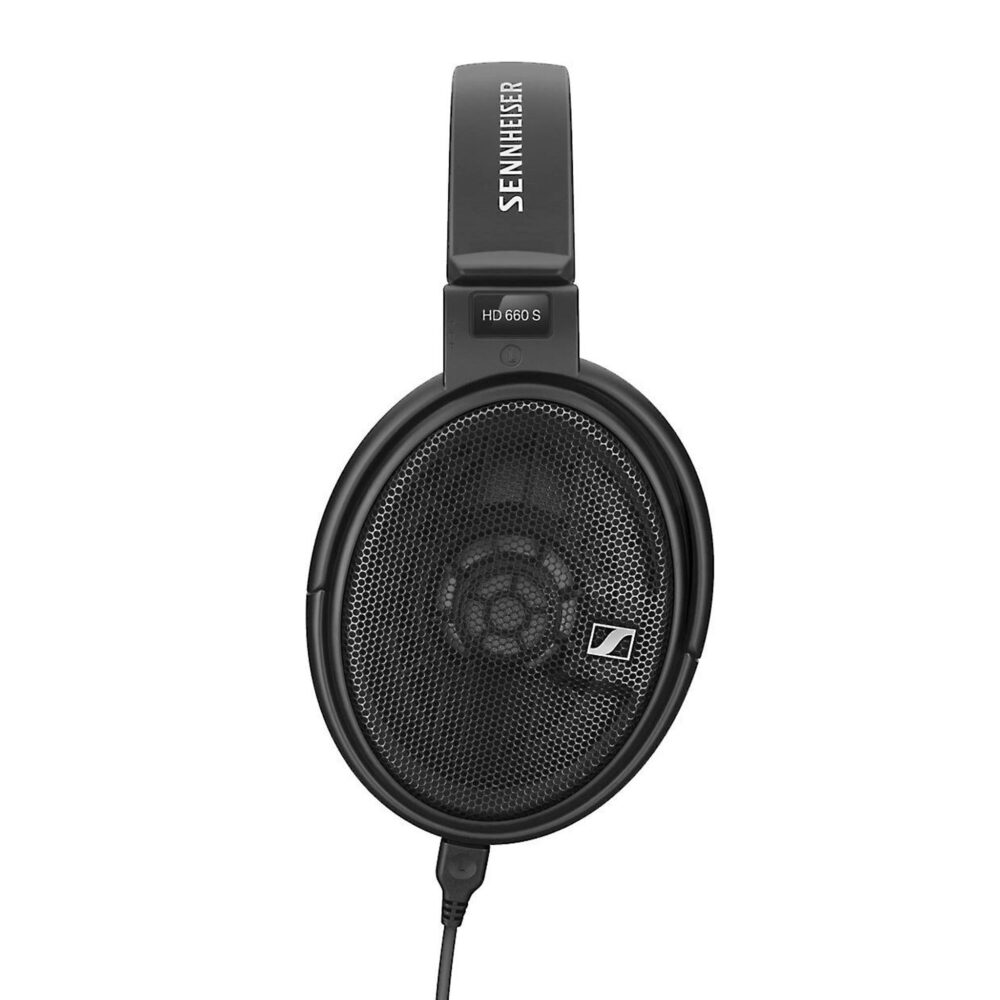 AVCore-Sennheiser-HD--S-Side jpg