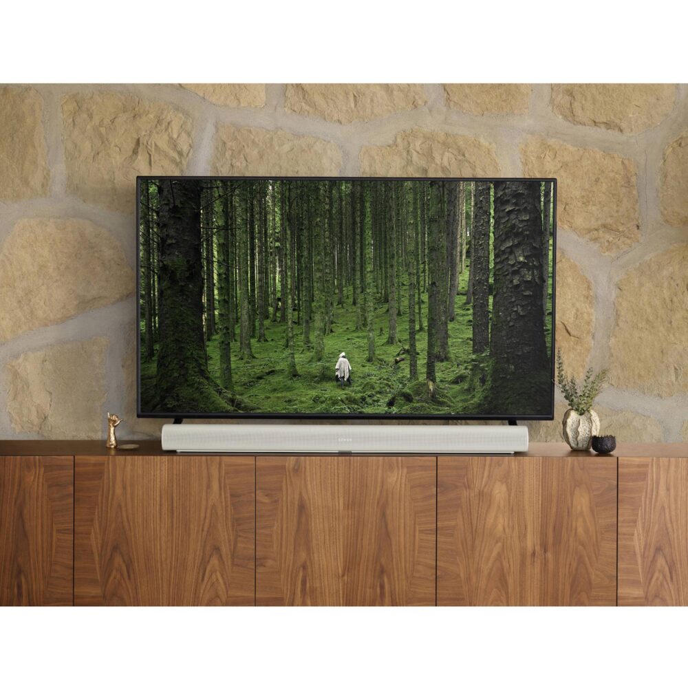 AVCore-Sonos-Arc-White-Lifestyle jpg